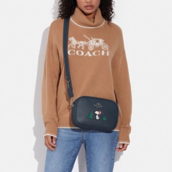 Coach X Peanuts Jamie Camera Bag With Snoopy Ski Motif - Picture 2 of 4